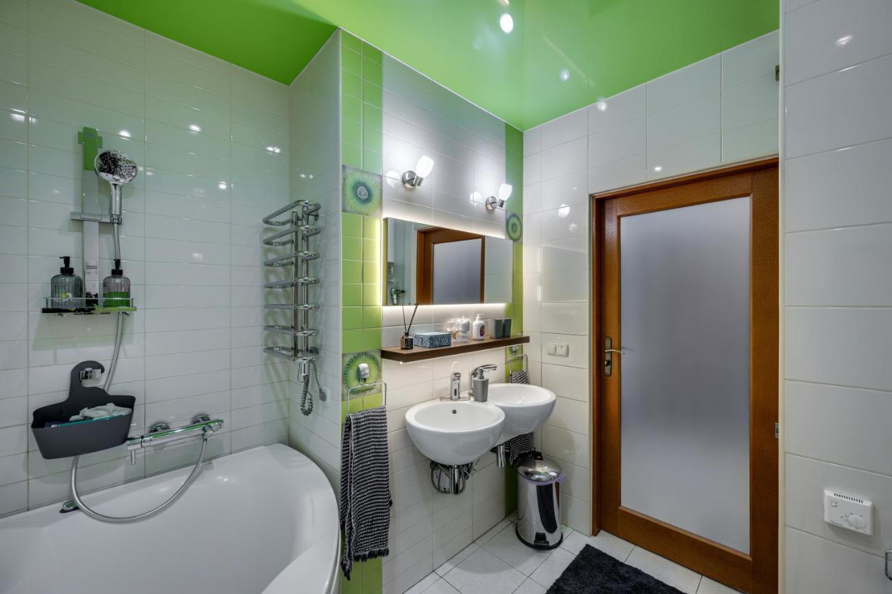 Vip Квартира, Атмосферні Boutique - Apartments Zaporizhia Eksteriør billede