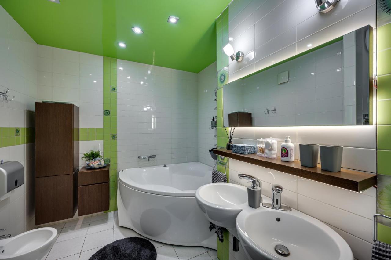 Vip Квартира, Атмосферні Boutique - Apartments Zaporizhia Eksteriør billede